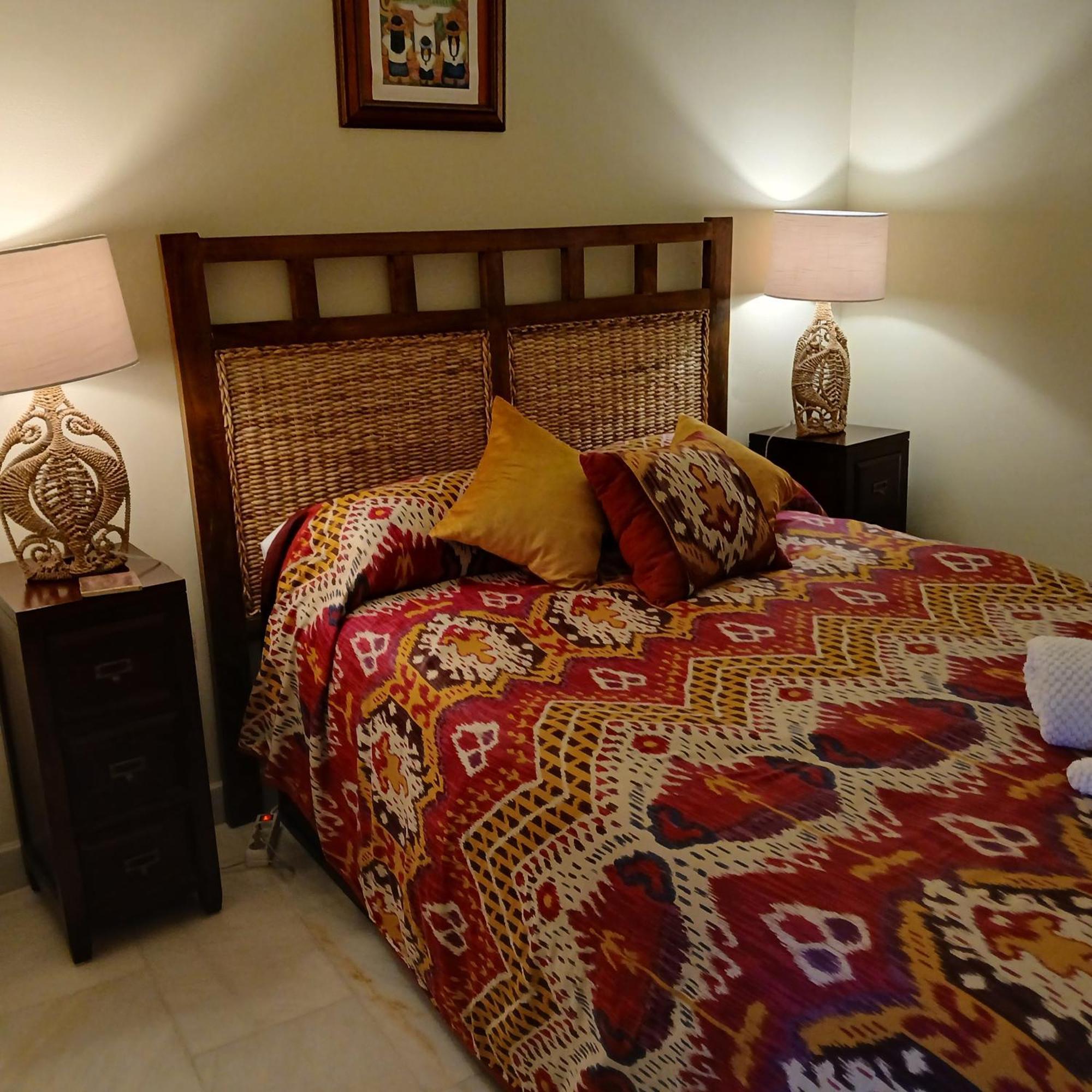 ***** Attic With Impressive Views And Jacuzzi * Cadiz